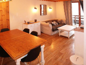 Appartement duplex 3 pièces 8 pers, piscine et sauna, ski aux pieds, animaux admis - FR-1-322-657